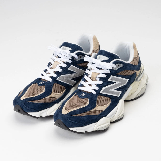 New Balance 9060 Sneakers